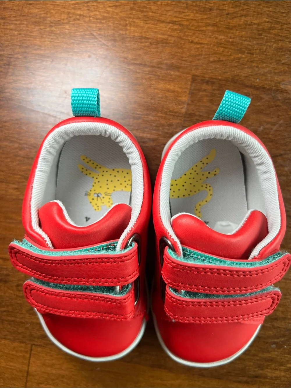 Ten Little comfortable red